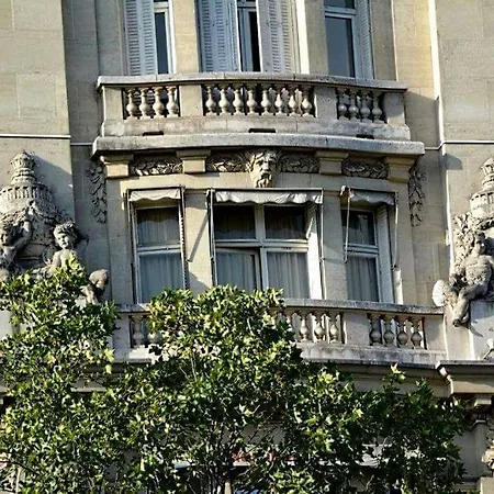 Appartamento Elysees Luxury Terrasse Parigi